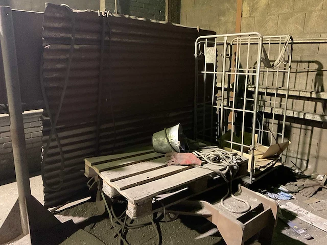 Gietsmeltinstallatie - afbeelding 37 van  99