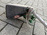 Gifspuit, mantis - afbeelding 4 van  5