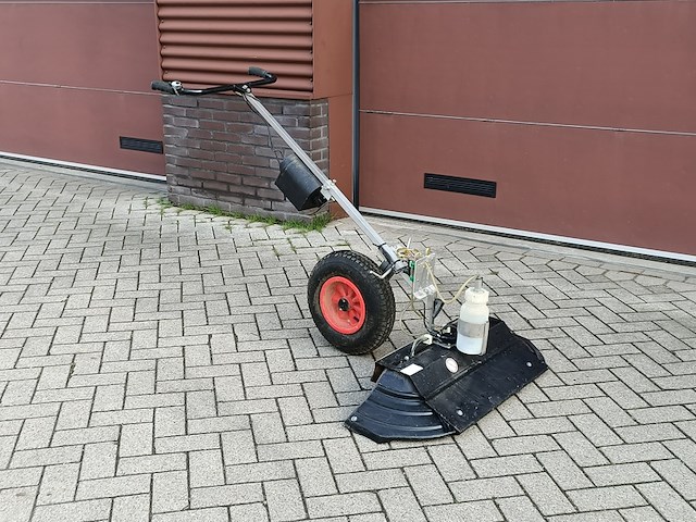 Gifspuit met sensor, mantis - afbeelding 1 van  7