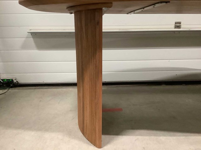 Giga meubel - feline deens ovaal - eetkamertafel 300cm - afbeelding 6 van  6