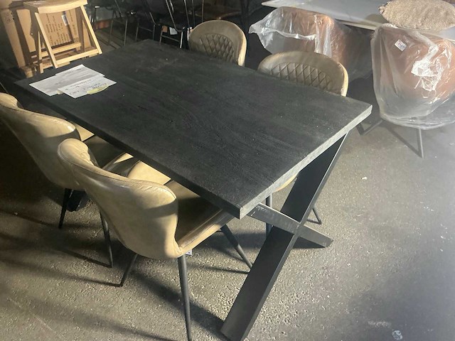 Giga meubel bart cod zwart mango eetkamertafel 140cm - afbeelding 2 van  4