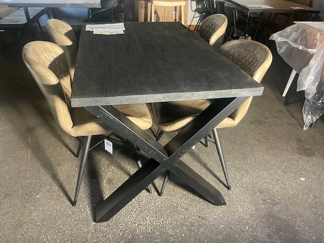 Giga meubel bart cod zwart mango eetkamertafel 140cm - afbeelding 3 van  4