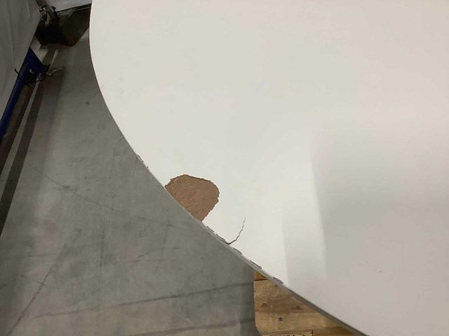 Giga meubel beton ciré beige rond eetkamertafel - afbeelding 7 van  7