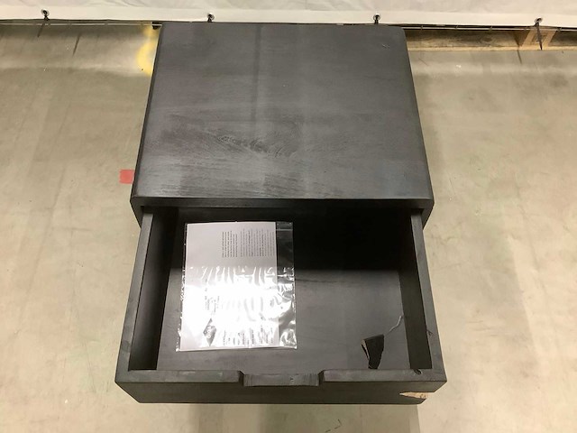 Giga meubel mangohout nachtkastje - afbeelding 8 van  8