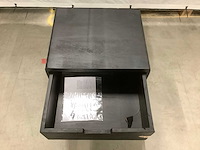 Giga meubel mangohout nachtkastje - afbeelding 8 van  8