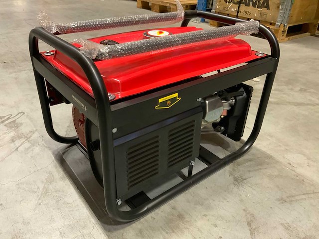 Giga power kw8500e stroomgenerator - afbeelding 4 van  5