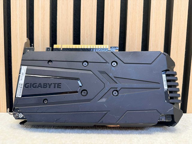 Gigabyte - geforce gtx 1050 windforce oc 2g - 2gb / gddr5 / gaming videokaart - afbeelding 3 van  10