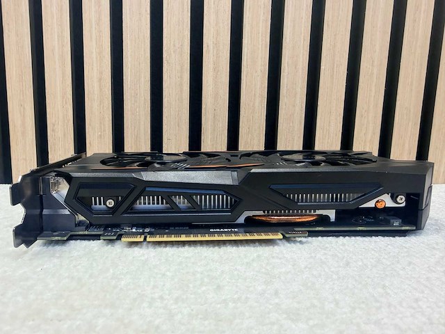 Gigabyte - geforce gtx 1050 windforce oc 2g - 2gb / gddr5 / gaming videokaart - afbeelding 5 van  10
