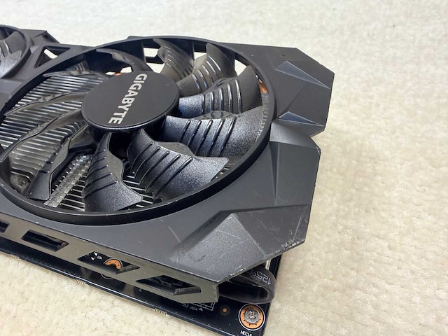 Gigabyte - geforce gtx 960 windforce 2x oc 4g - 4gb / gddr5 / gaming videokaart - afbeelding 2 van  10