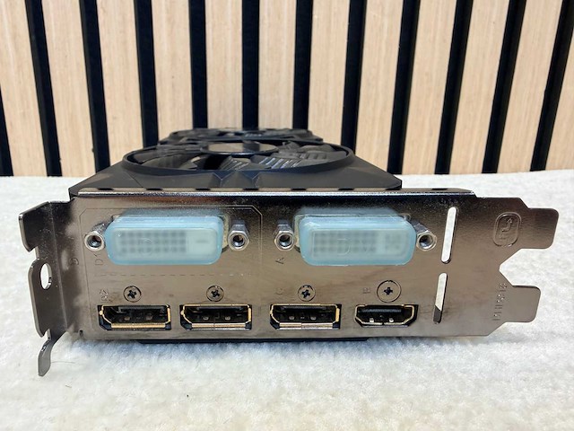 Gigabyte - geforce gtx 960 windforce 2x oc 4g - 4gb / gddr5 / gaming videokaart - afbeelding 4 van  10