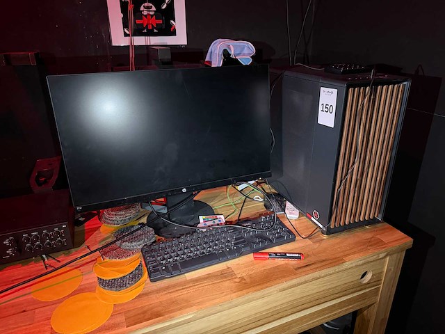 Gigabyte - z790 aorus elite - desktop - afbeelding 1 van  8
