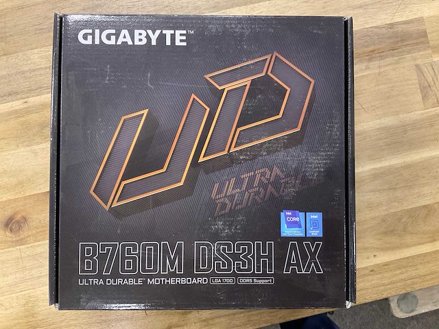 Gigabyte b760 ds3h ax ultra durable motherboard - afbeelding 1 van  3