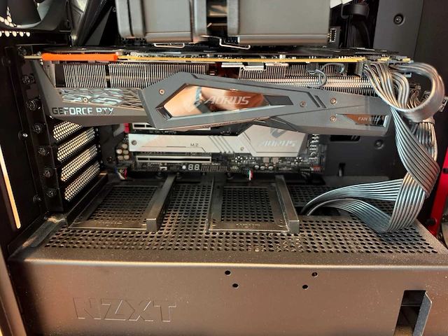 Gigabyte gaming desktop - afbeelding 7 van  8
