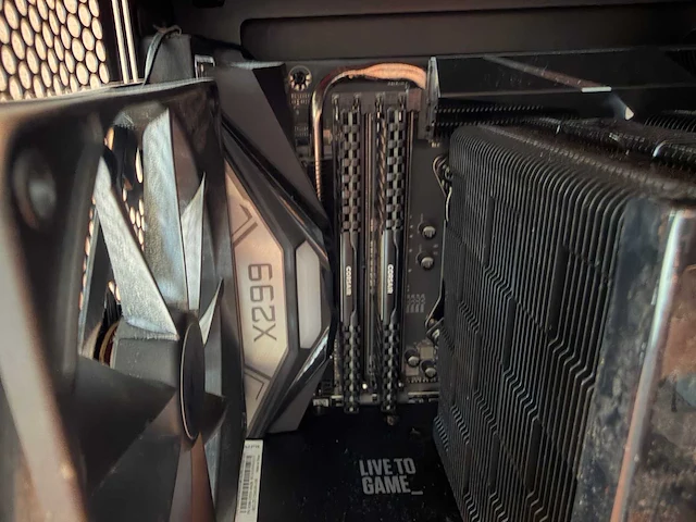 Gigabyte gaming desktop - afbeelding 8 van  9