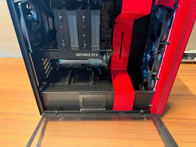 Gigabyte gaming desktop - afbeelding 9 van  9