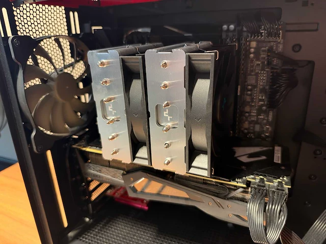 Gigabyte gaming desktop - afbeelding 5 van  8