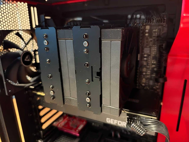 Gigabyte gaming desktop - afbeelding 6 van  8
