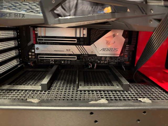 Gigabyte gaming desktop - afbeelding 8 van  9