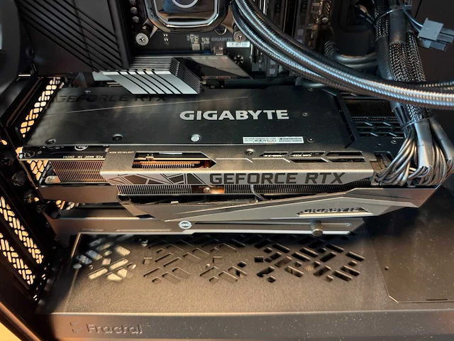 Gigabyte gaming desktop - afbeelding 5 van  8