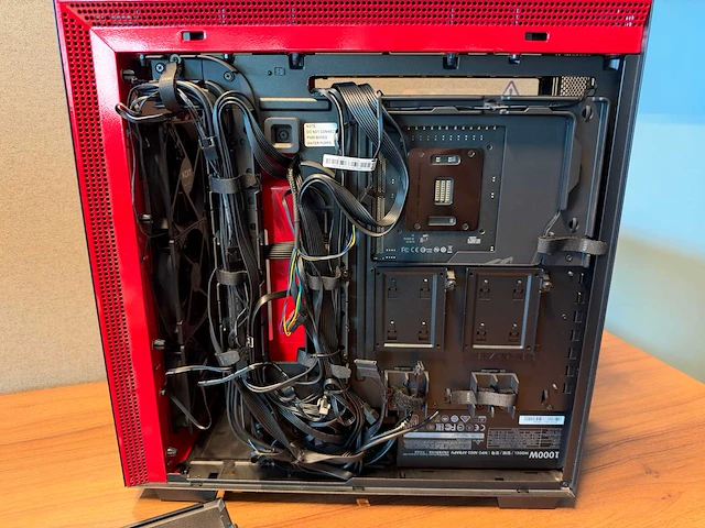 Gigabyte gaming desktop - afbeelding 6 van  11
