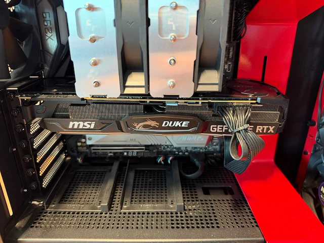 Gigabyte gaming desktop - afbeelding 4 van  8