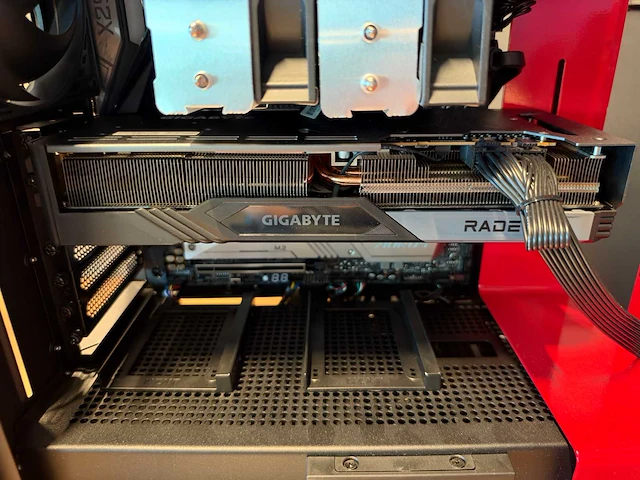 Gigabyte gaming desktop - afbeelding 5 van  10