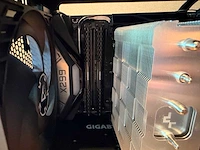Gigabyte gaming desktop - afbeelding 8 van  10