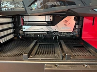 Gigabyte gaming desktop - afbeelding 2 van  8