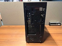 Gigabyte gaming desktop - afbeelding 2 van  8