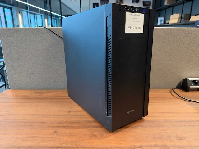 Gigabyte gaming desktop - afbeelding 3 van  6