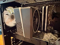 Gigabyte gaming desktop - afbeelding 6 van  9