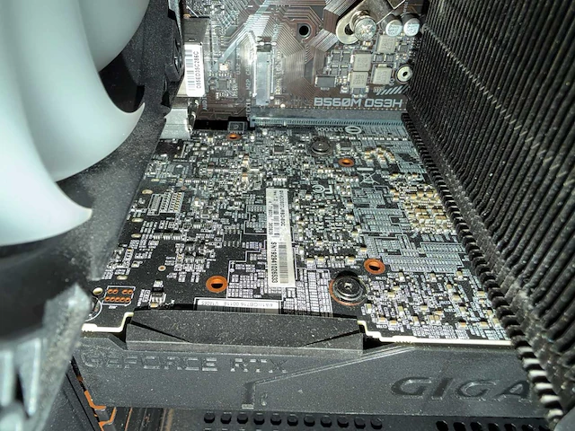 Gigabyte gaming desktop - afbeelding 8 van  9
