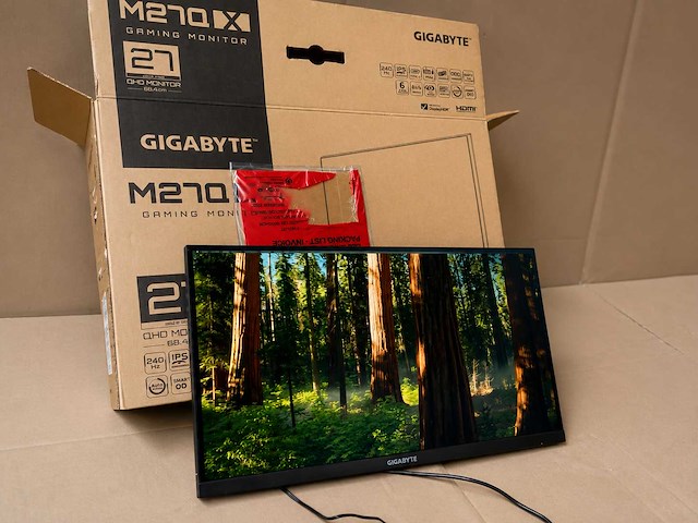 Gigabyte gaming m27qx27 monitor - afbeelding 1 van  8