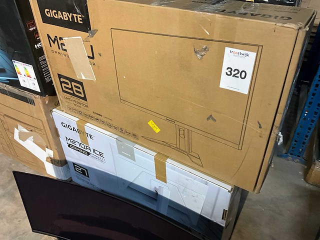 Gigabyte gaming monitor (4x) - afbeelding 3 van  4