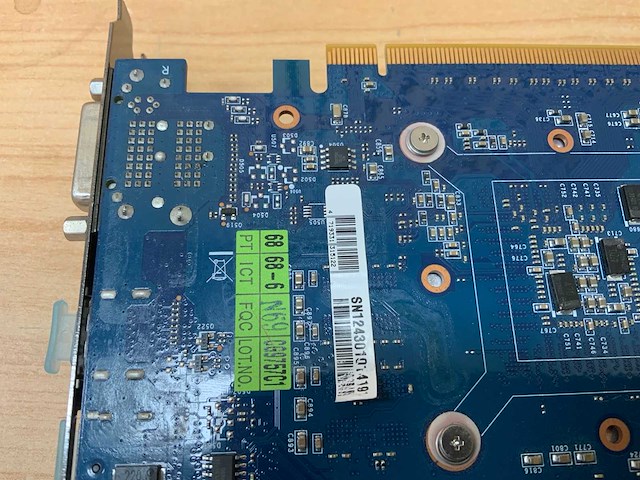 Gigabyte geforce gtx 670 oc 2gb (windforce 3x) — gaming videokaart - afbeelding 4 van  4
