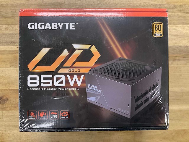 Gigabyte ud850gm power supply - afbeelding 1 van  3