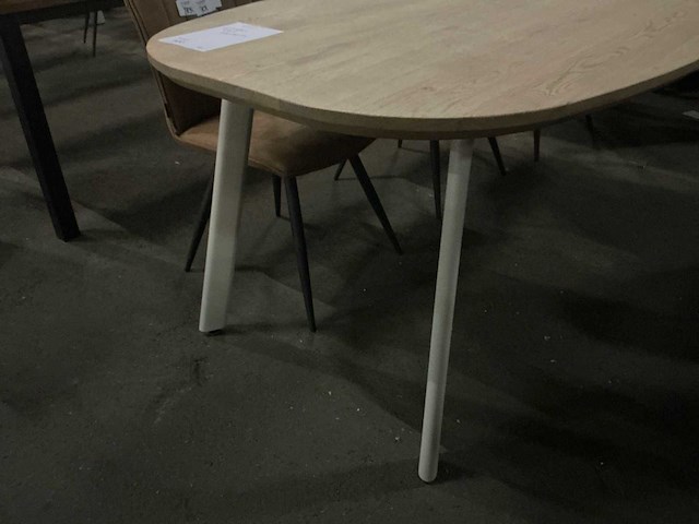 Gigameubel dion eetkamertafel 260cm - afbeelding 2 van  4