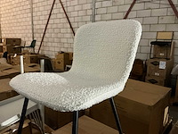 Gigameubel lottie bouclé wit eetkamerstoel (10x) - afbeelding 3 van  6