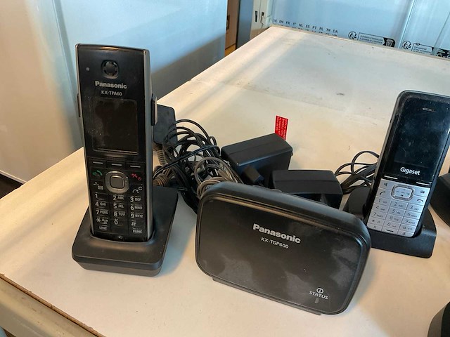 Gigaset dect telefoons - afbeelding 4 van  8