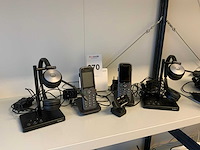 Gigaset en yealink handset met headset (2x) - afbeelding 1 van  4