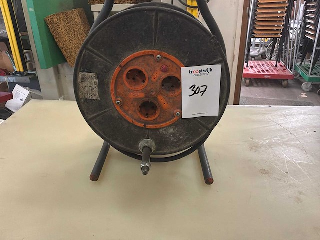 Giize verlengkabelhaspel (2x) - afbeelding 1 van  3