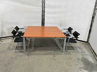 Gilder - tafel met stoelen - afbeelding 3 van  8
