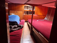 Gildetjalk - polyester - klassieke zeilboot - afbeelding 8 van  12