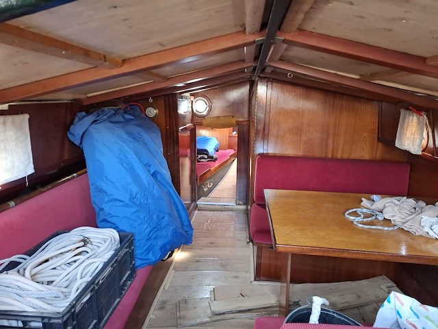 Gildetjalk - polyester - klassieke zeilboot - afbeelding 9 van  12