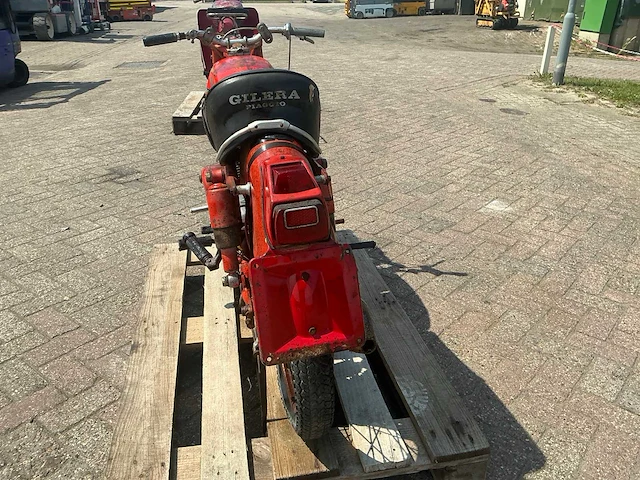 Gilera extra 124 giubileo motorfiets - afbeelding 16 van  18