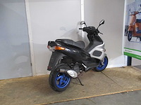 Gilera runner - bromscooter - dubbel disc 2 takt - scooter - afbeelding 10 van  11