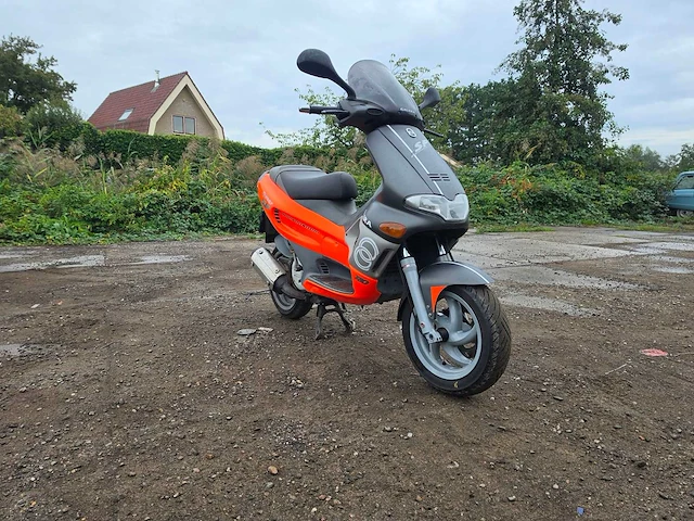 Gilera runner 180 fxr scooter - afbeelding 5 van  12