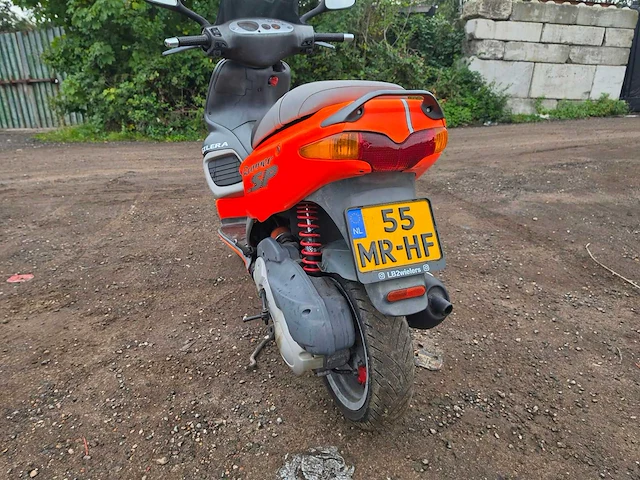 Gilera runner 180 fxr scooter - afbeelding 9 van  12