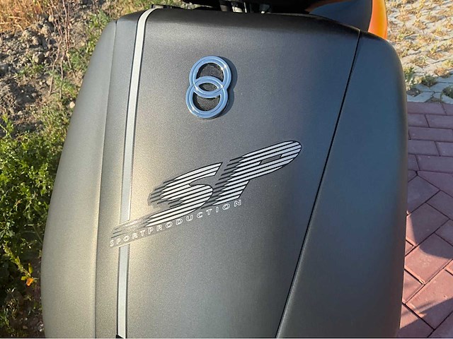 Gilera runner 180cc dd fluo rosso m08 op a2 motorscooter - afbeelding 4 van  15