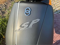 Gilera runner 180cc dd fluo rosso m08 op a2 motorscooter - afbeelding 4 van  15